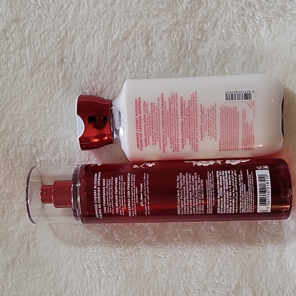BATH & BODY WORKS JAPANESE CHERRY BLOSSOM MIST 🌸 &  BODY LOTION - Picture 2 of 4